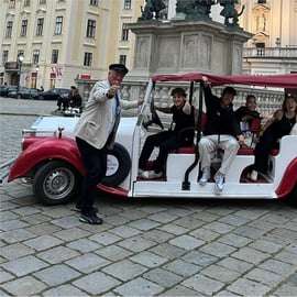 Wenen: Old Town Sightseeingtour in een Vintage-stijl E-Car