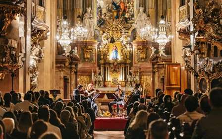 Wenen: ticket klassiek ensemble Wenen in de Sint-Pieterskerk