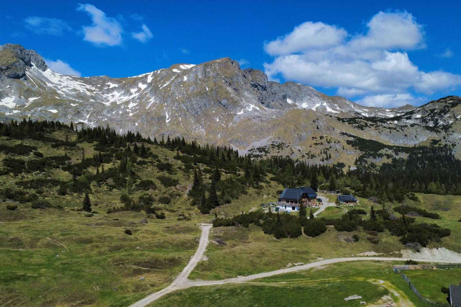 Wenen: 2-daagse alpine wandeltocht met hutverblijf en transfer