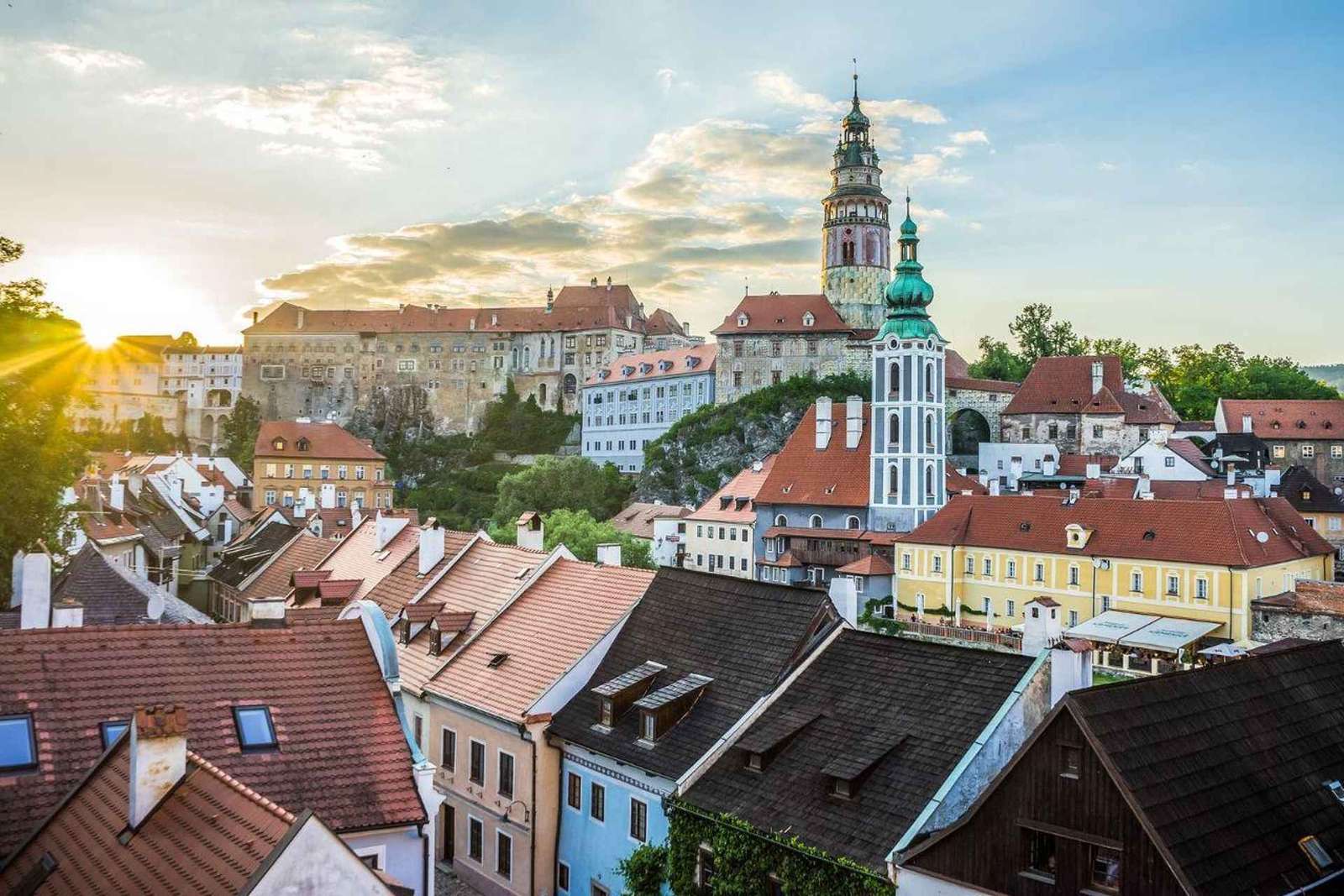 Wenen: Transfer naar Praag via het fabelachtige Cesky Krumlov