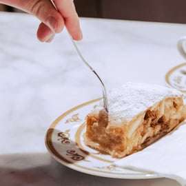 Wenen: K.u.K. Hofzuckerbäcker Bakshow met proeverij