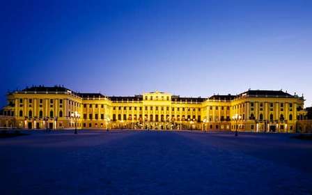 Wenen: After-Hours Schönbrunn Paleis Entree & Concert Ticket