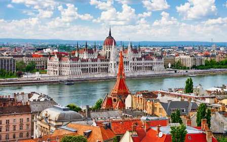 Vanuit Wenen: begeleide dagtrip naar Bratislava en Boedapest