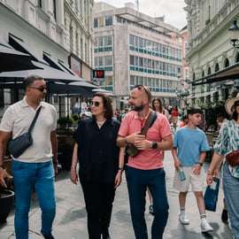 Vanuit Wenen: Stadsrondleiding door Bratislava met eetopties