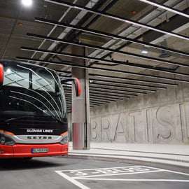 Bratislava - Wenen Luchthaven: Directe en betrouwbare bustransfer