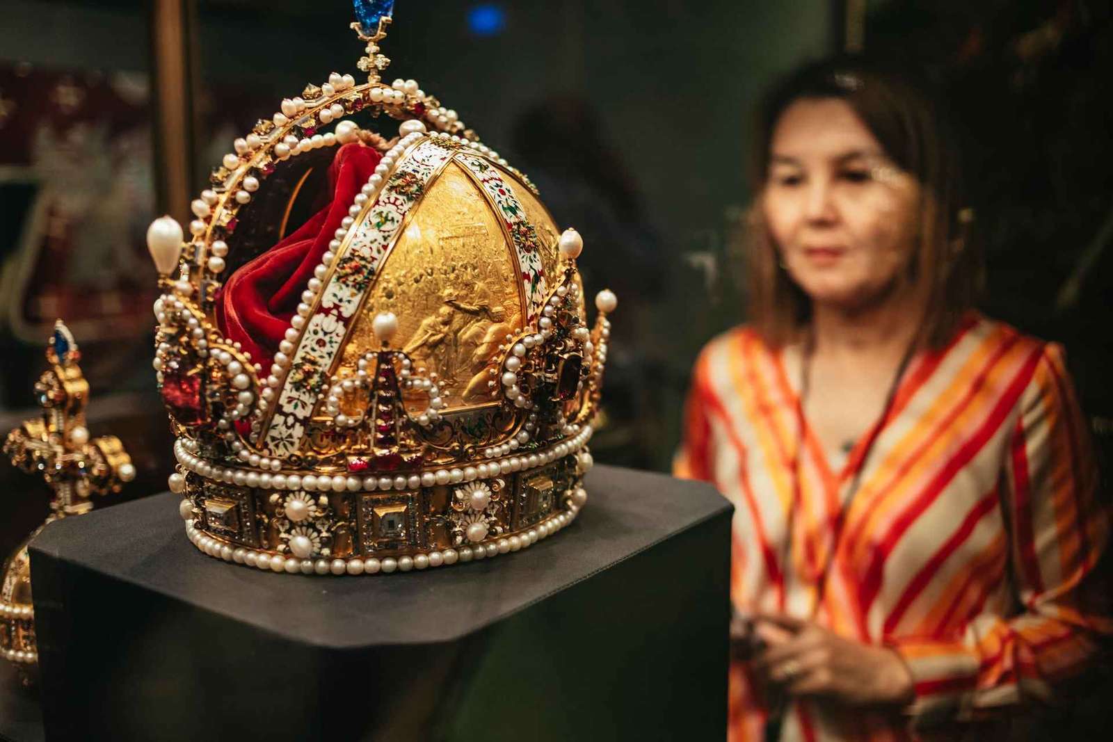 Wenen: Keizerlijke Schatkamer in het Hofburg Paleis