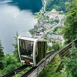 Van Wenen: Hallstatt en Alpentoppen met Skywalk-lift