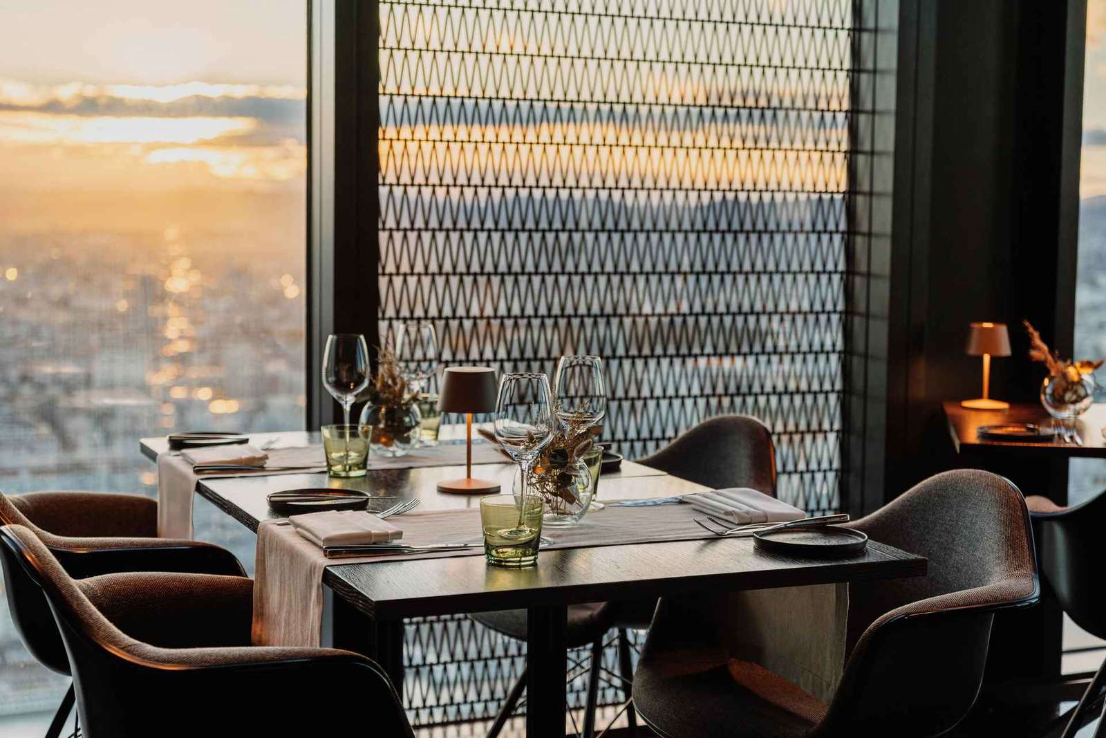 Best View: Skyline Sunset Dinner in restaurant Altia by Urrechu