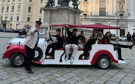 Wenen: Old Town Sightseeingtour in een Vintage-stijl E-Car