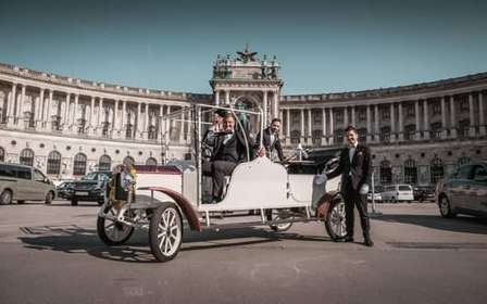 Wenen: Stadsrondleiding in een elektrische oldtimer