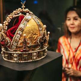 Wenen: Keizerlijke Schatkamer in het Hofburg Paleis