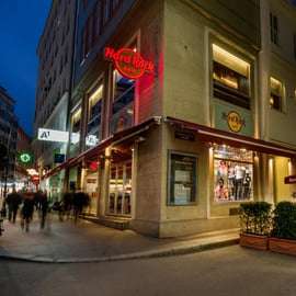 Wenen: Hard Rock Cafe met vast menu voor lunch of diner