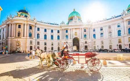 Wenen: Skip-the-Line Sisi Museum, Hofburg en Tuinen Tour