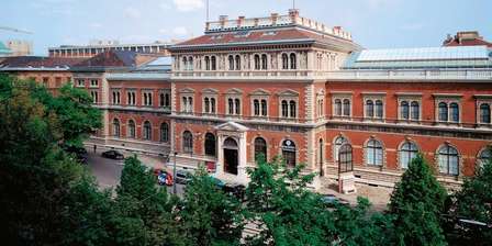 Museum of Applied Arts (MAK)