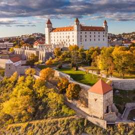 Vanuit Wenen: Bratislava & platteland begeleide halfdaagse tour
