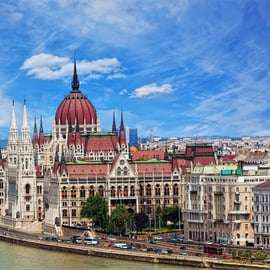 Vanuit Wenen: rondreis van één dag met gids naar Bratislava en Boedapest